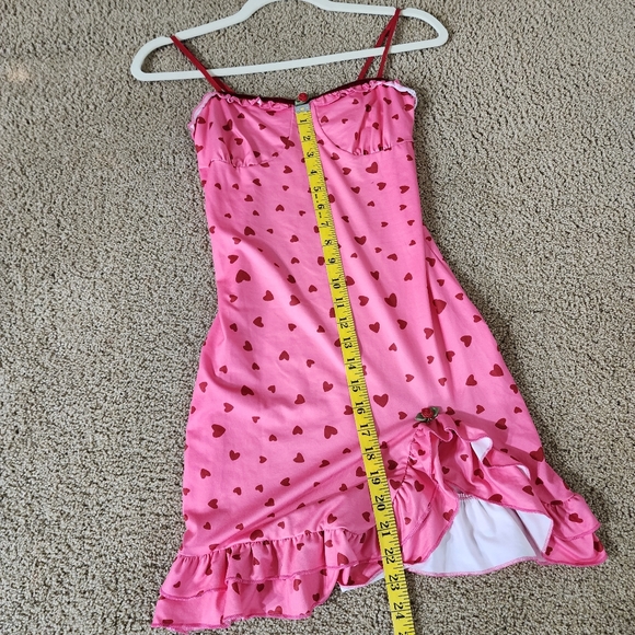 SHEIN Hearts Valentine's Dress - Picture 3 of 5